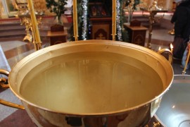 Епископ Биробиджанский и Кульдурский Ефрем совершил Великое освящение воды (10)