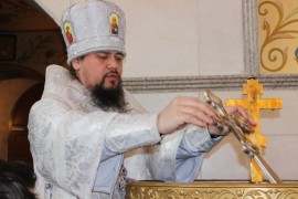 Епископ Биробиджанский и Кульдурский Ефрем совершил Великое освящение воды (2)