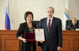 Впервые в истории губернатор вручил оржен Дружбы предпринимателю из КНР (1)