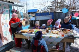 Активисты самоуправления и казаки организовали празднование Масленцы в п. Кирпичики (8)