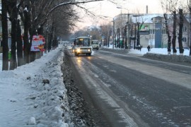 Автобус на ул. Комсомольской