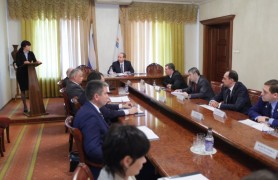 Заседание комиссии по координации работы по противодействию коррупции в Еврейской автономной области (2)
