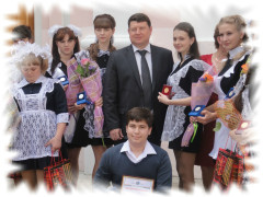 Макаров Семен на церемонии вручения медали 2013г