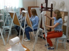 Мастер-класс для будущих абитуриентов прошел в детской художественной школе (15)