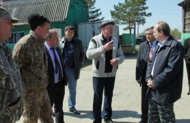 Александр Левинталь посетил агропредприятия Смидовичского района (9)