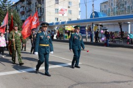 Праздничным шествием отметили День Победы жители Биробиджана (9)