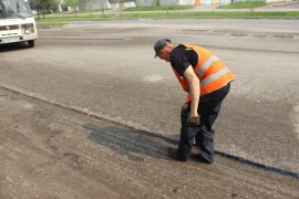 Ямочный ремонт улицы Пионерской начался в Биробиджане (4)