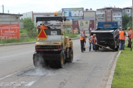 СОБЫТИЕ - Ямочный ремонт возобновился в Биробиджане после продолжительных дождей (19)