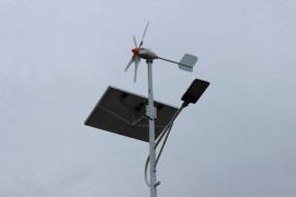 Солнечная батарея с ветряком (2)