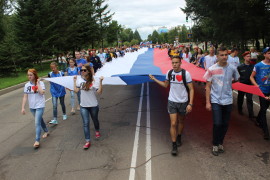 День Государственного Флага России отметили в Биробиджане (3)