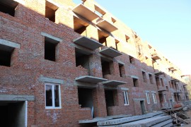 Евгений Коростелев проинспектировал ход строительства жилья для переселения из аварийного фонда (4)