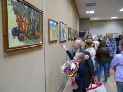 Выставка Александры Деревниной открылась в Биробиджане (12)