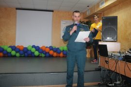 pozharnyie-nagradili-volonterov-za-rabotu-v-oblasti-profilaktiki