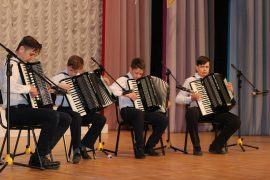 muzyikalnaya-shkola-birobidzhana-otmetila-80-letie-40