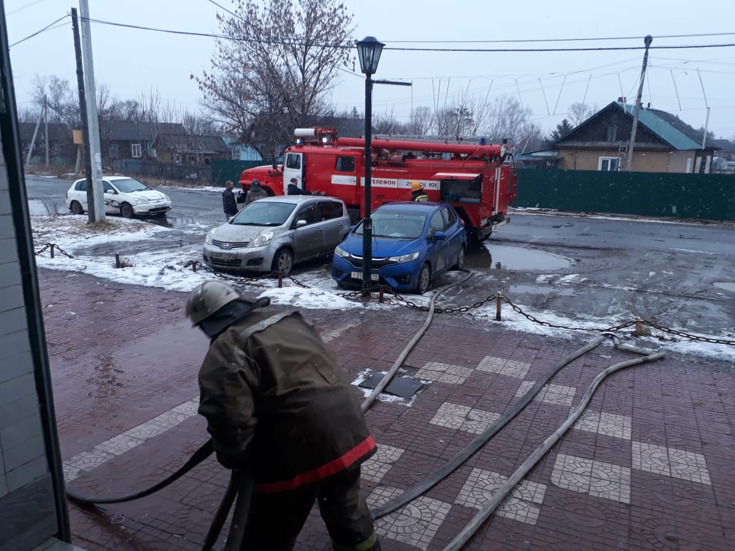 Пожар в гостинице устроил неизвестный в п. Николаевка ЕАО | 22.03.2021 |  Биробиджан - БезФормата