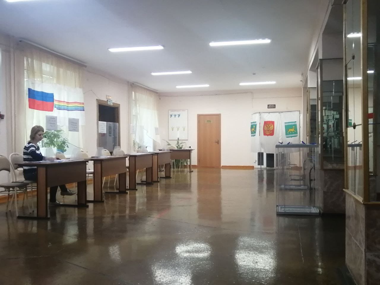 25 избирательных участков открылись в Еврейской автономной области