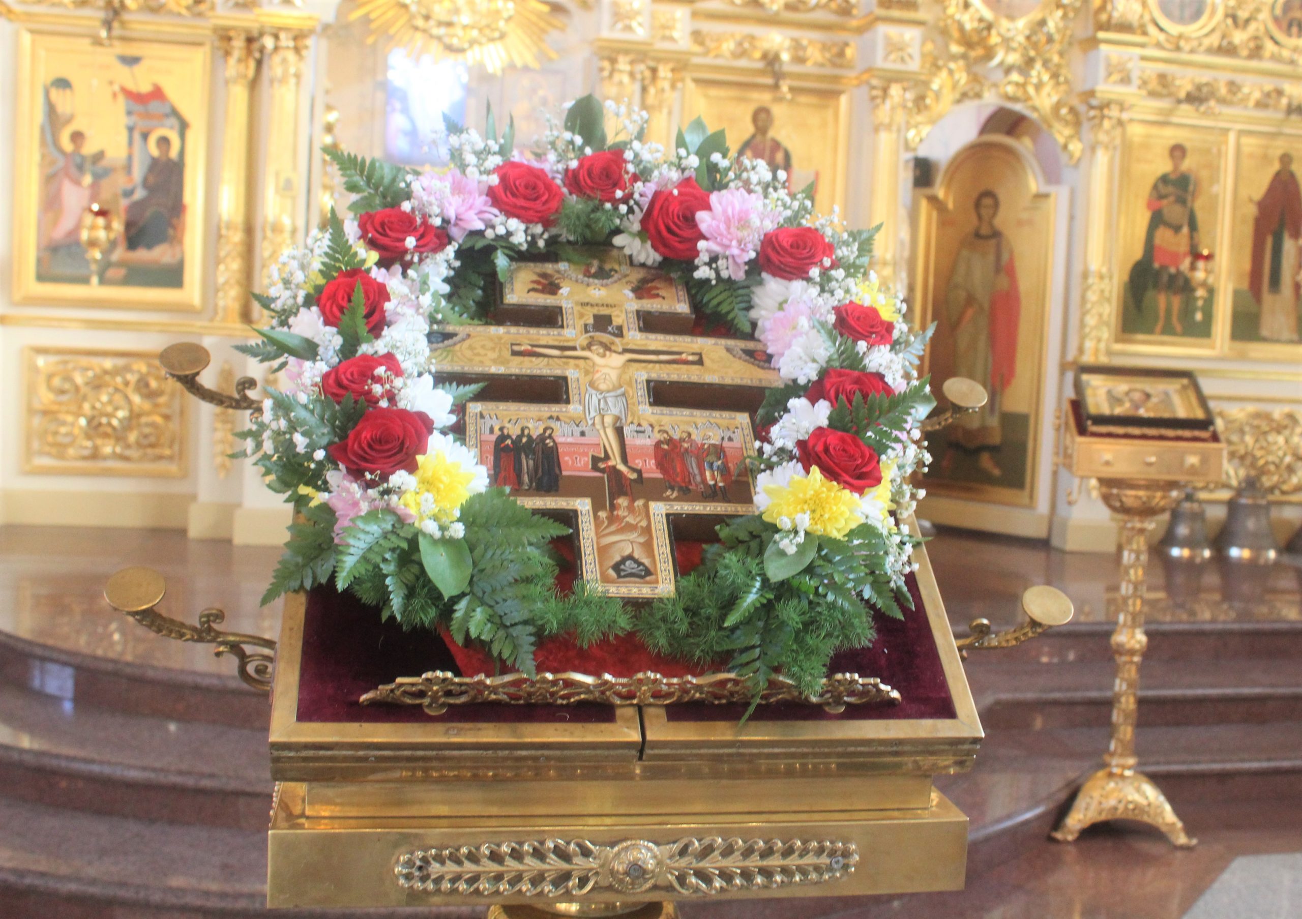 Праздник Воздвижения Честного Животворящего Креста Господня отметили в Биробиджанской епархии