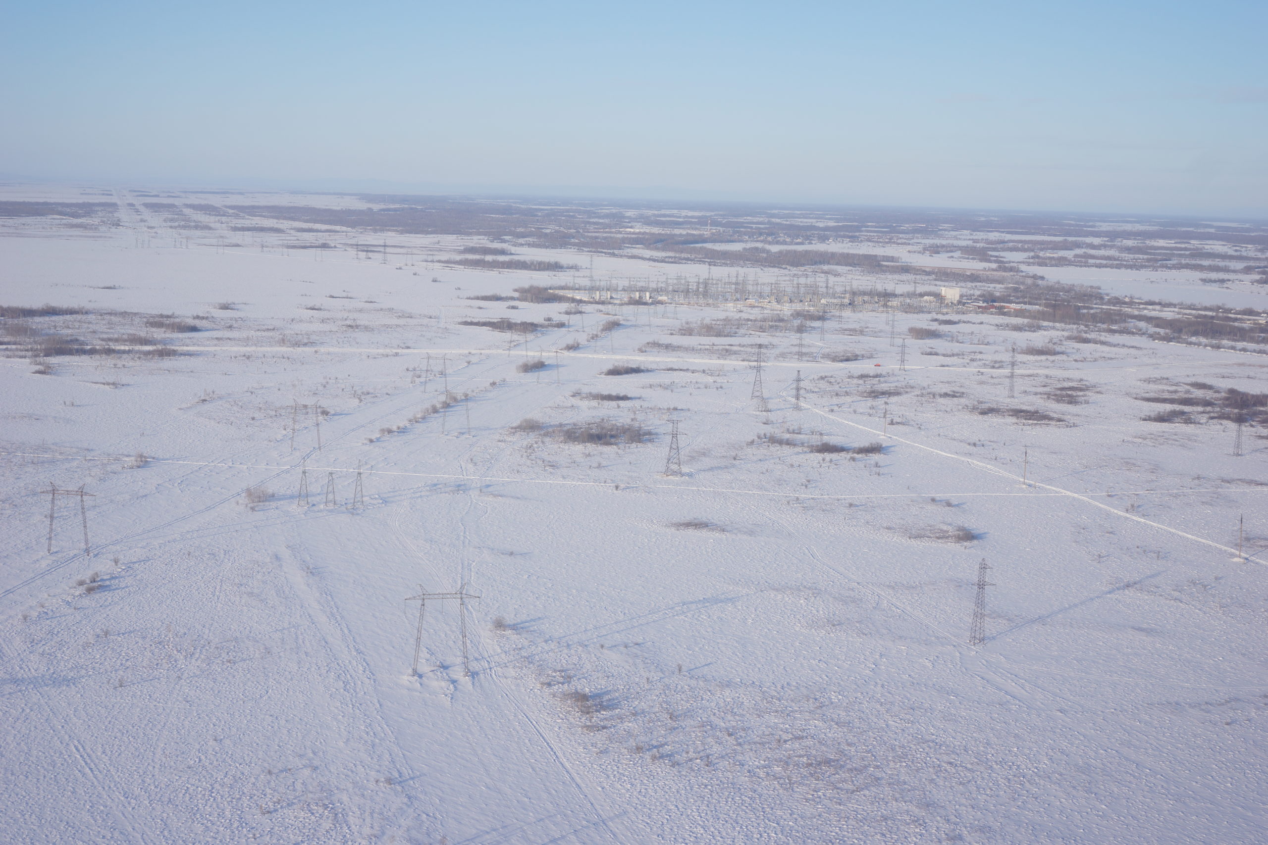 Филиал ПАО Россети проверил работу 1,4 тыс. км ЛЭП в Хабаровском крае и ЕАО при помощи вертолетной техники