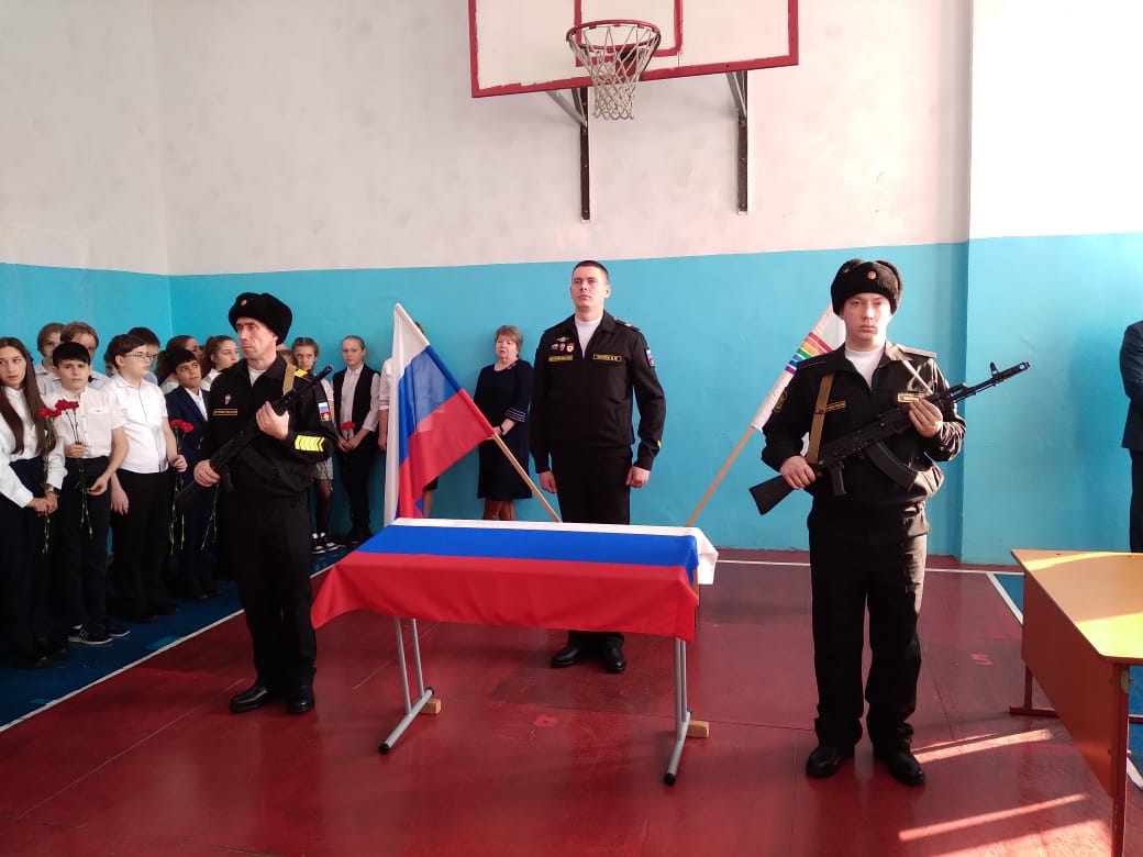 Память земляка, погибшего в ходе специальной военной операции, почтили в школе п. Приамурский ЕАО