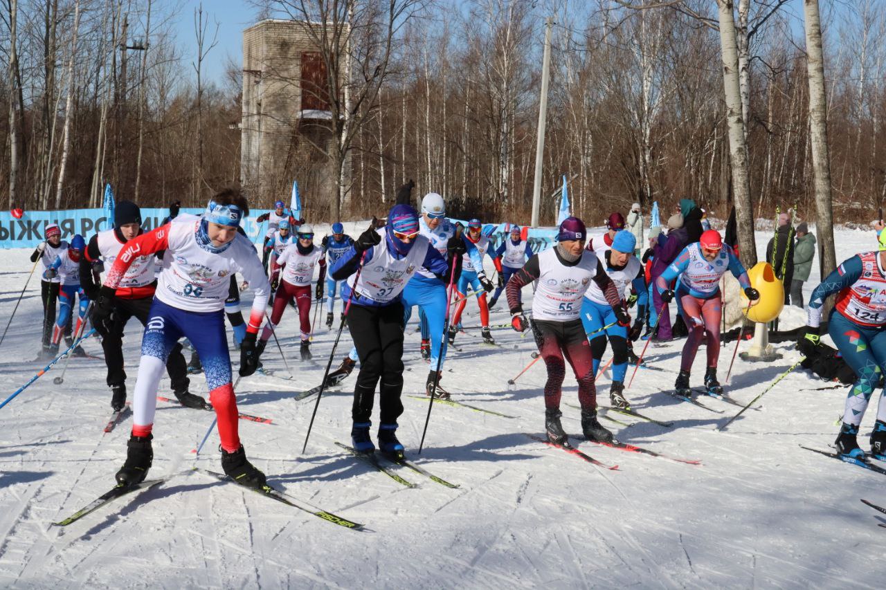 Более 90 спортсменов приняли участие в чемпионате и первенстве ЕАО по лыжным гонкам в г. Облучье