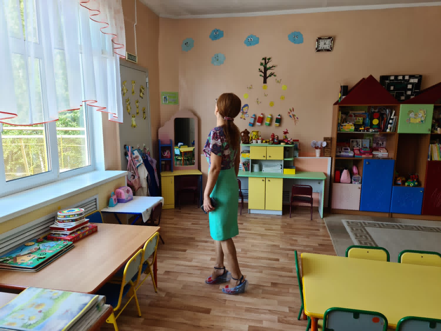детский сад радуга климовск заведующая фото