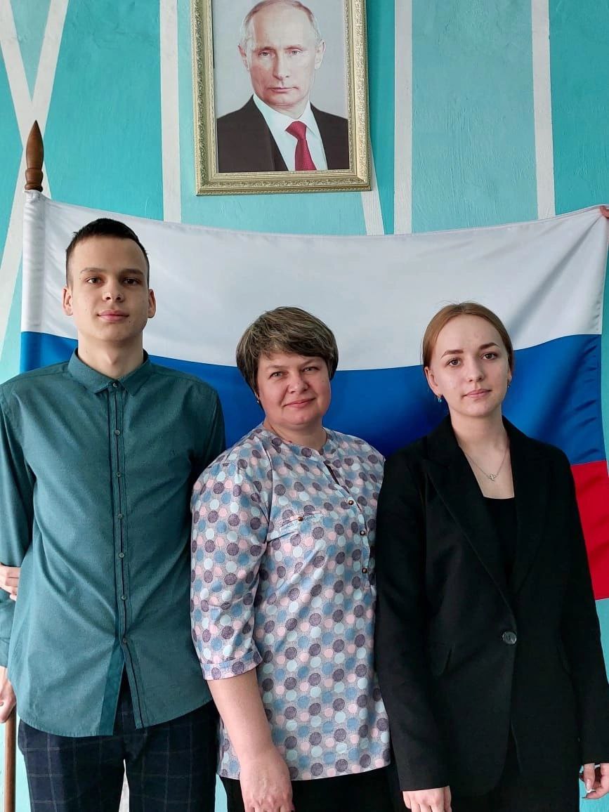 Школьники из ЕАО стали финалистами Всероссийского конкурса исследовательского проекта Без срока давности (6)